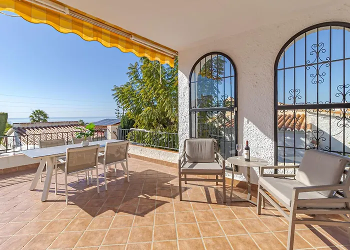 Semesterbostad Casa Castillo Nerja